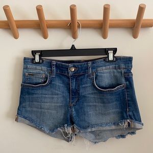 JOE’s Jeans raw edge jean shorts! Size 26!